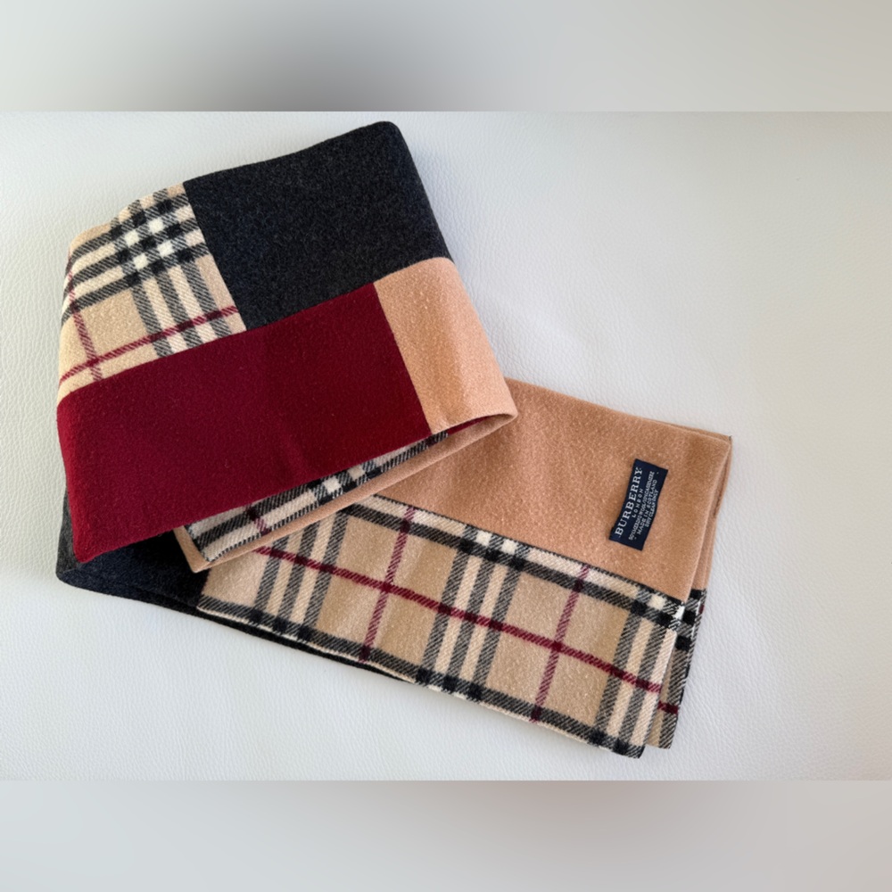 Burberry London Merino Wool/Cashmere Patchwork Check Scarf - Picture 9 of 9